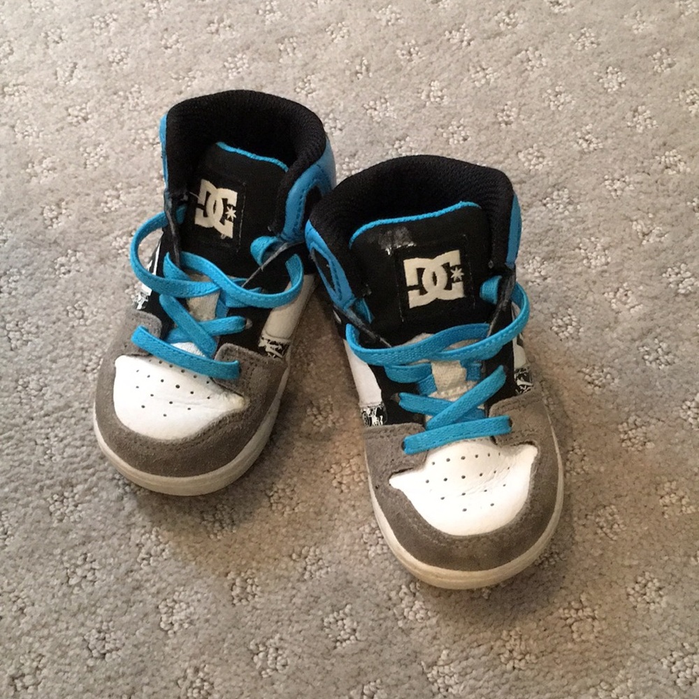 Baby DC shoes